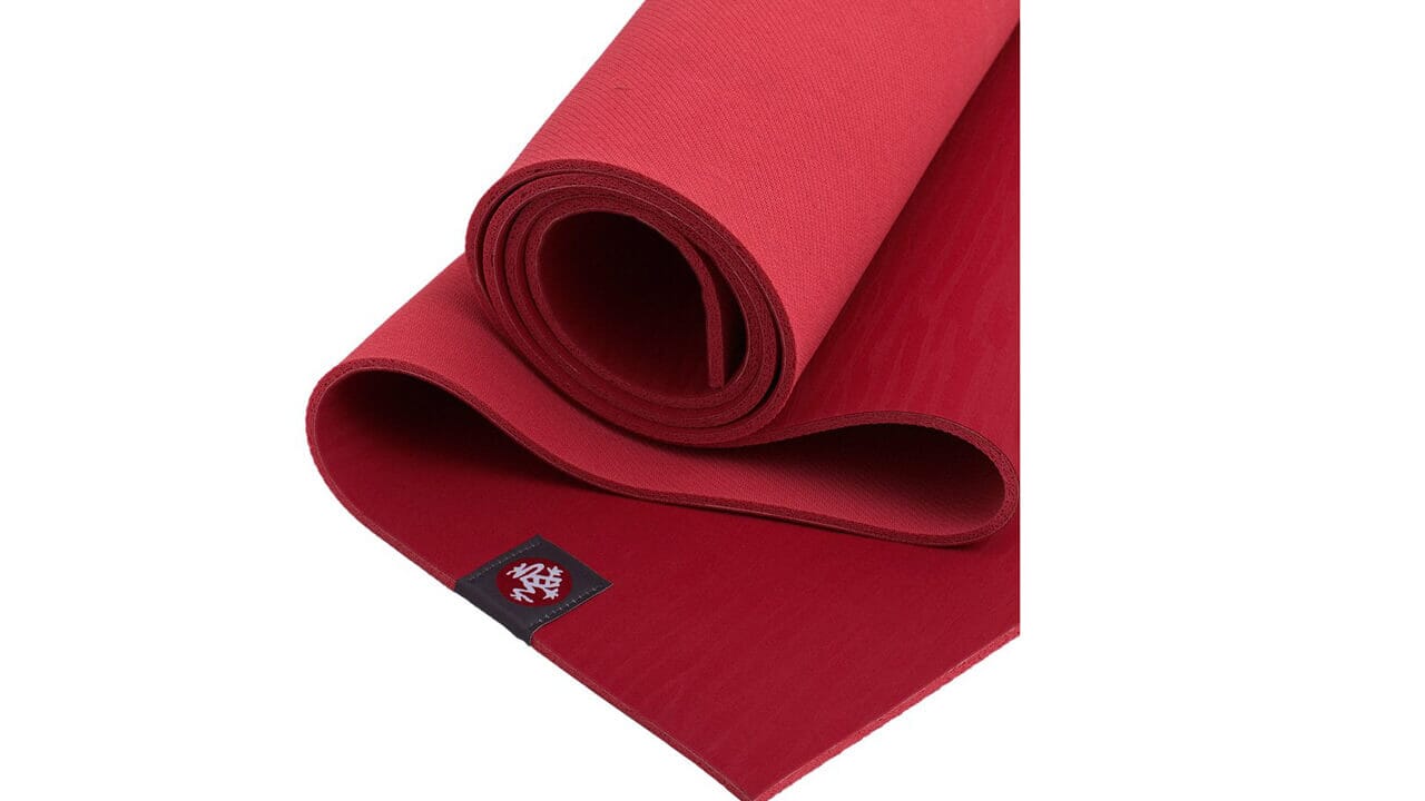 Check Out These Best Yoga Mats For A Colourful And Comfortable